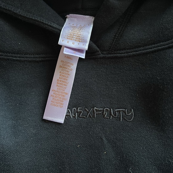 Savage X Fenty Cropped Hoodie - Picture 2 of 3